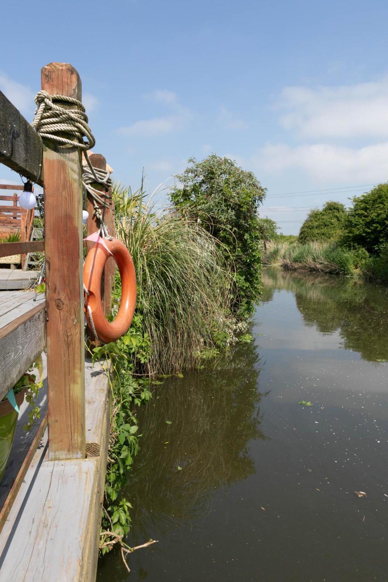 Riverside Escape Iden Rye Exterior foto
