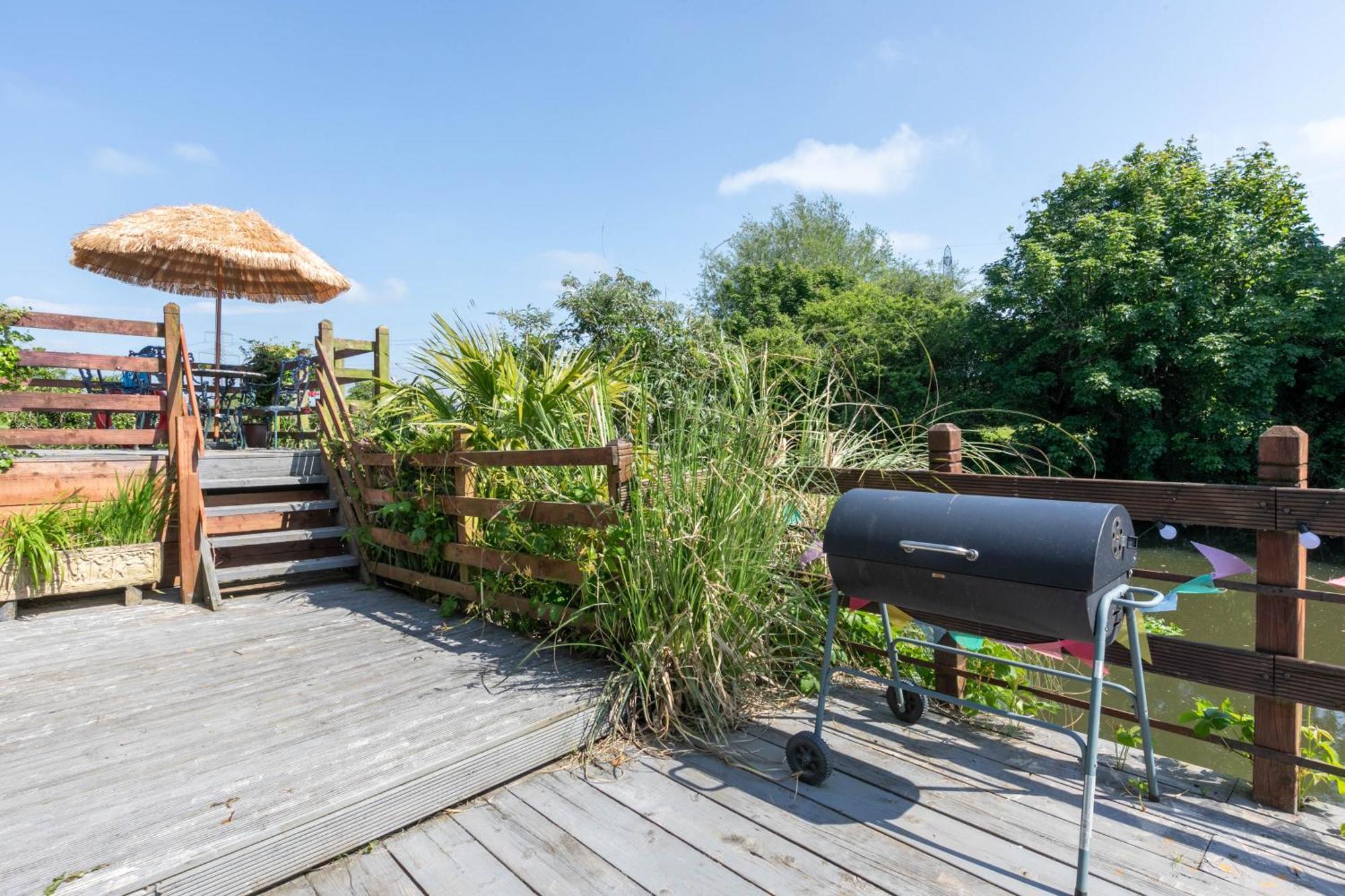 Riverside Escape Iden Rye Exterior foto